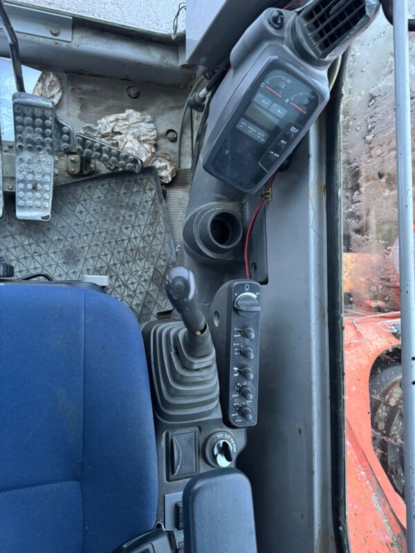 Hitachi EX1200-5D